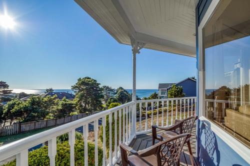 Roads End House | Victorian By The Sea