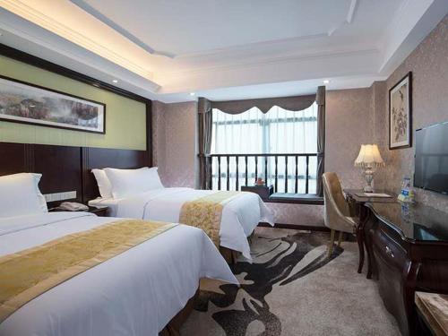 Meixian Hotel | Vienna 3 Best Hotel Meizhou Mei County People Square