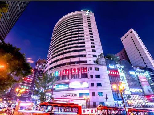 Jeifangbei Central Business District Hotel | Vienna Hotel Chongqing Jiefangbei Hongyadong