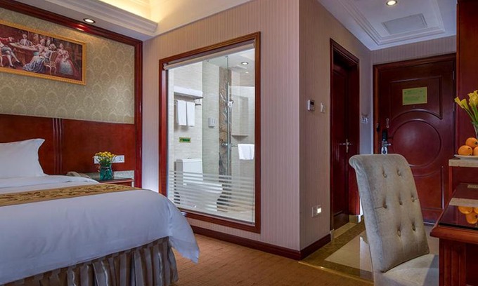 Huadu Hotel | Vienna Hotel Guangzhou Airport 2