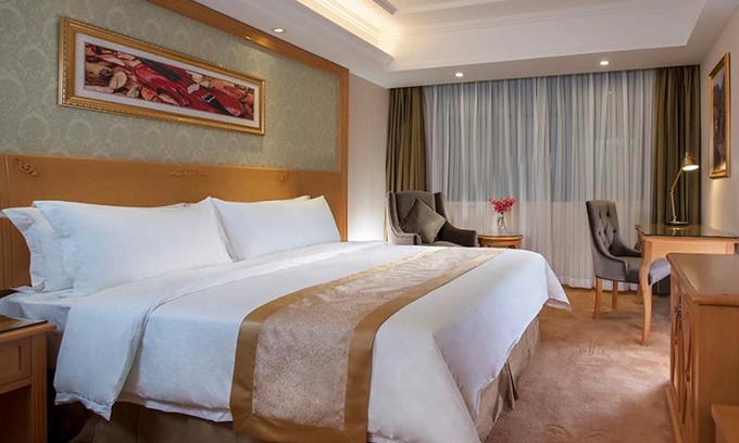 Panyu Hotel | Vienna Hotel Guangzhou Panyu Dashi Qiao