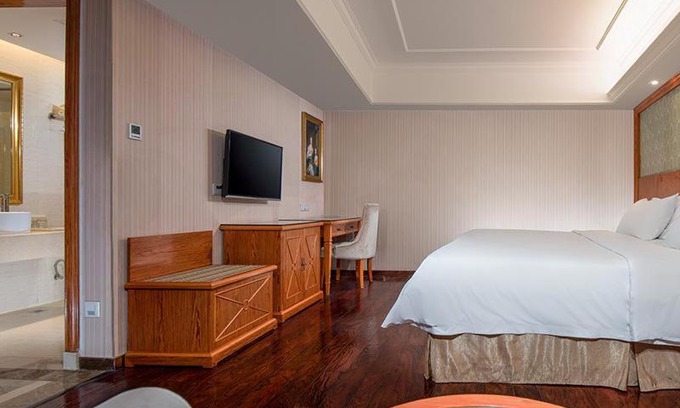 Luohu Hotel | Vienna Hotel Mix City
