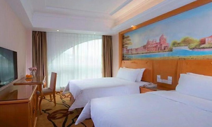 Longhua District Hotel | Vienna Hotel Shenzhen Dalang Clothing Base