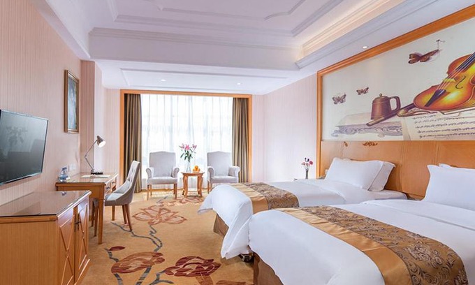 Jiangcheng District Hotel | Vienna Hotel Yangjiang Jiangcheng District
