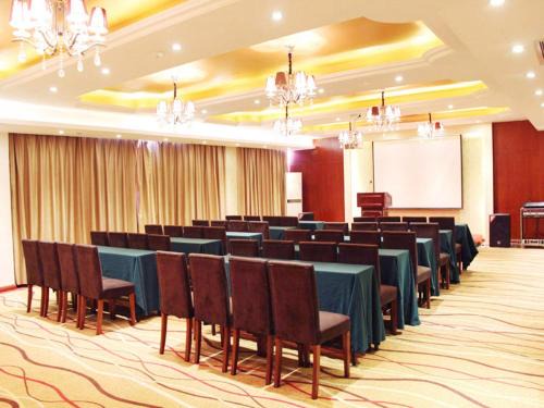 Jiangbei District Hotel | Vienna International Hotel Ningbo Wanda
