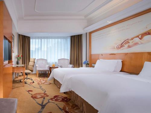 Xiangzhou District Hotel | Vienna International Hotel Zhuhai Golden Phoenix