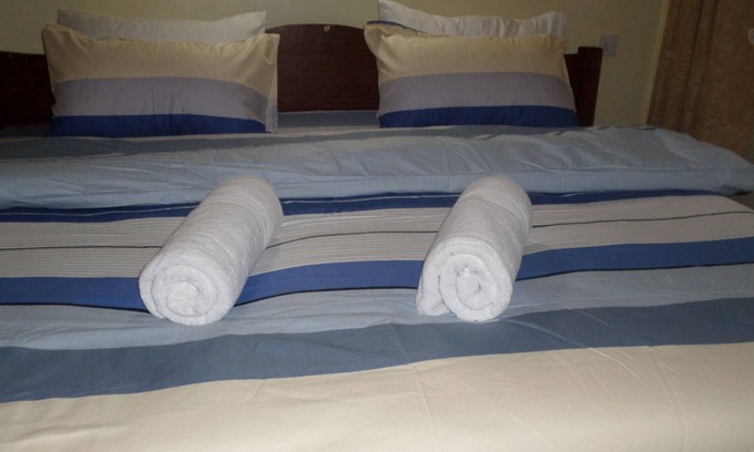 Viwanda Hotel | Vienna Woods Holiday Inn Hotel is a luxury hotel neatly located in Milimani Area