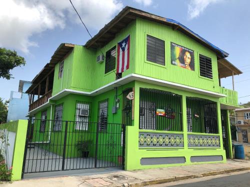 Isabel II House | Vieques Good Vibe Guest House