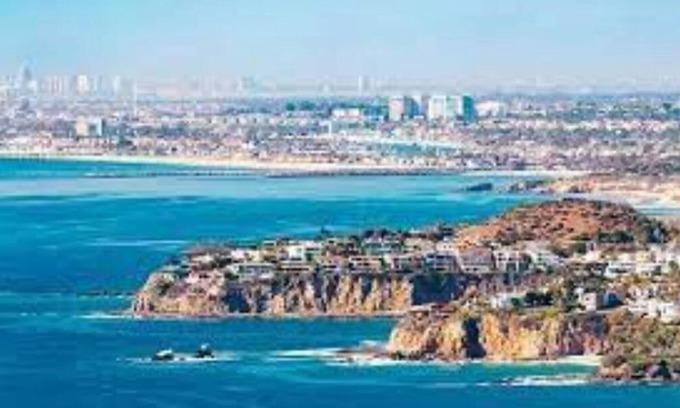 Laguna Niguel House | View House close to beach, next to reg. park