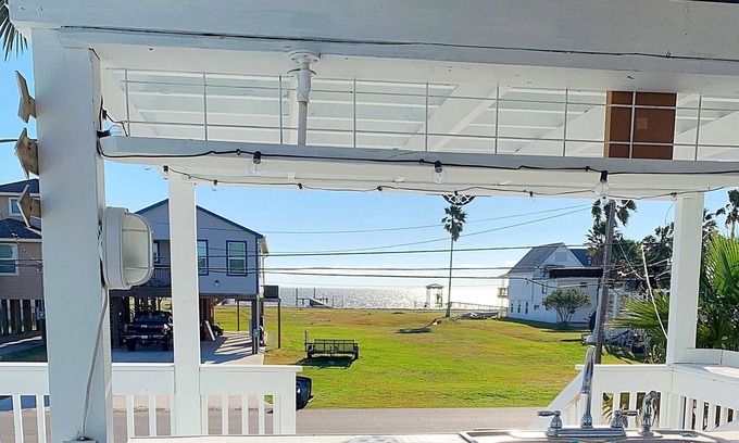Dickinson House | View of the bay