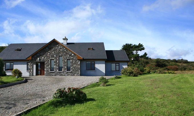 Kenmare House | View of the Sea - Amazing views of Kenmare Bay