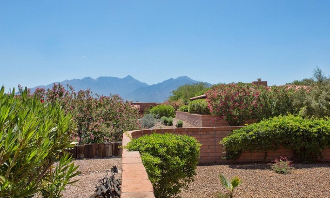 Canoa Estates House | View Property, Quiet Setting