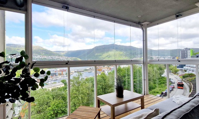 Arstad Apartment | View, Sunrise, Sunset, King Bed, Balcony, Rooftop