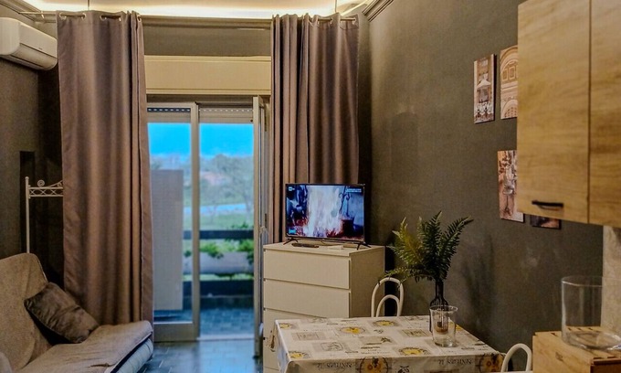 Porticato Apartment | View Taormina Room - Sicily