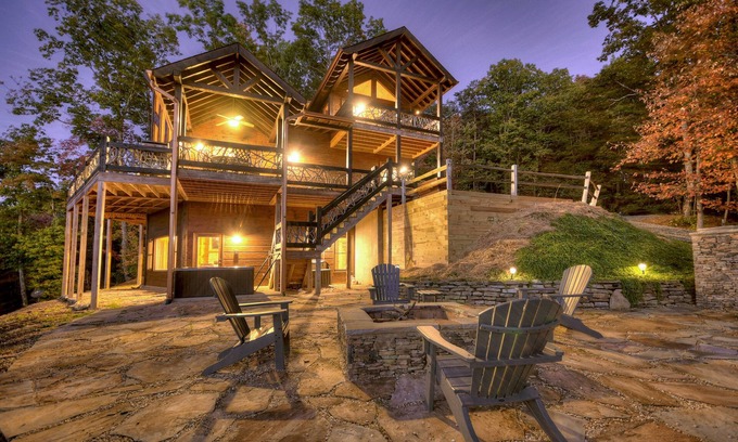 Ridges Over the Lake Cabin | View-Topia - Stunning Views, Hot tub, and Firepit!