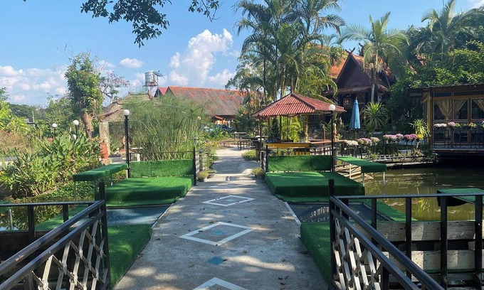 Mae Pu Kha Hotel | Viewdoi Art and Resort