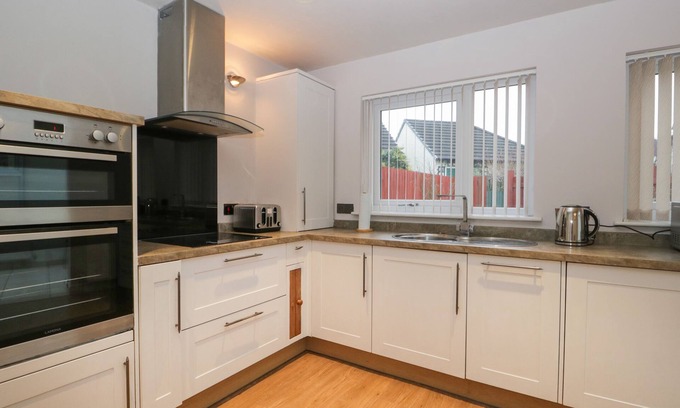 Kendal Cottage | Viewpoint