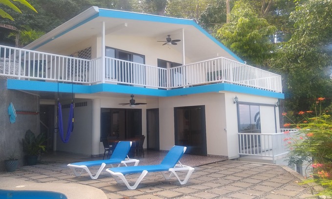 Dominical House | Views for Days – Ocean Casita Near Surfer Town