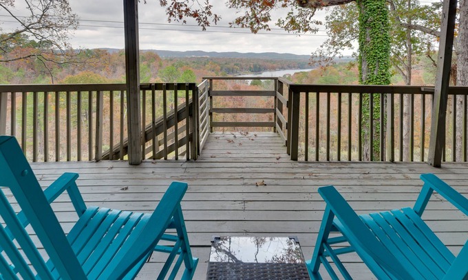 Jones Mills House | Views, Hot Tub & Golf Access: Hot Springs Home!