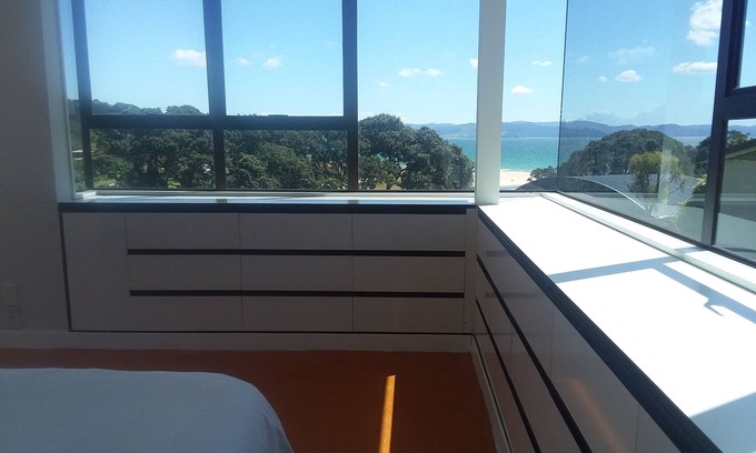 Kuaotunu House | Views over Kuaotunu beach, close to Matarangi, Otama and Opito beaches
