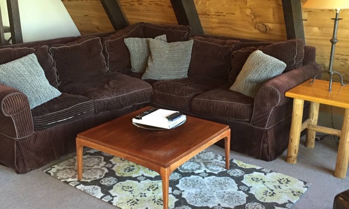 Comstock Acres House | Views, Pet Friendly, Walk to Tahoe City and Trails