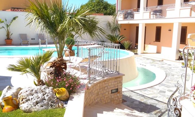 Diso Bed & Breakfast | Vignali Bed & Breakfast Double room with garden view
