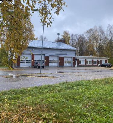 Sievi Apartment | Viihtyisä esteetön saunallinen asunto entisellä paloasemalla