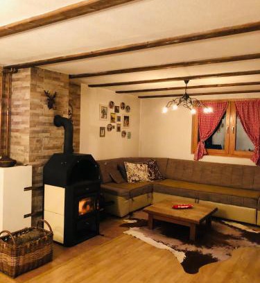 Babanovac Ski Chalet | Vikendica Topa’s