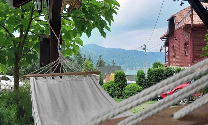 Bajina Basta House | Vikendica udaljena na 5 minuta od Zaovinskog jezera u prelepom delu planine Tare