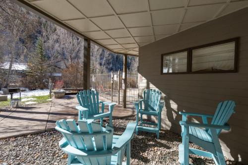 Telluride House | Viking Lodge 103 by AvantStay Stunning Condo Near Ski Lift