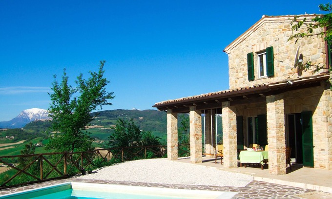Santa Vittoria in Matenano House | Villa Spectacular View, Private Pool, Medieval Village, Sibillini, Fermo Valley