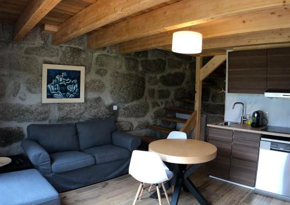 Casteloes House | Vila Alambique