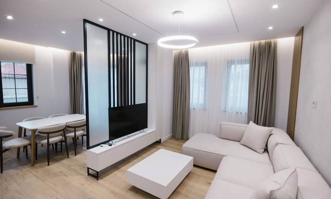 Korce Apartment | Vila Alko cozy 2-bedroom apartment 2-A