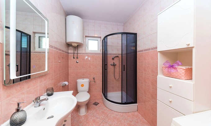 Kastel Sucurac Villa | Vila Ana