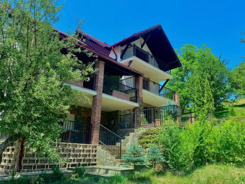 Borsa House | Vila Eell