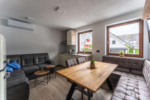 Skofja Loka Apartment | Vila Hrastnica