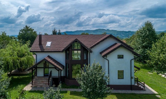 Comarnic House | Vila Luna