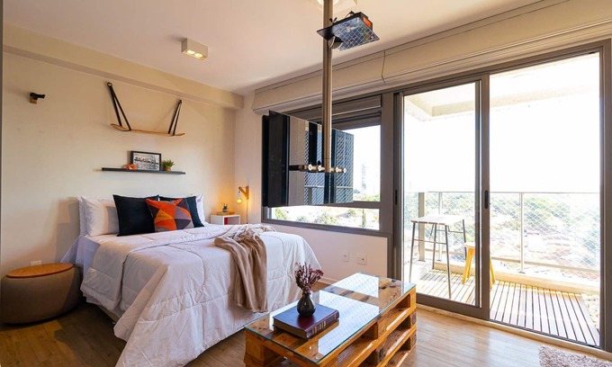 Vila Madalena House | Vila Madalena Studio | garage | balcony | pool