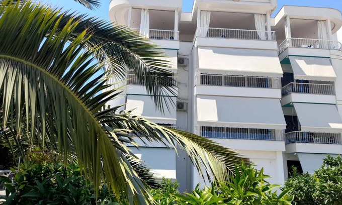 Qafe e Gjashtes Apartment | Vila Marjana