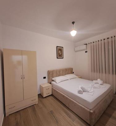 Vlore Ski Chalet | Vila Martini