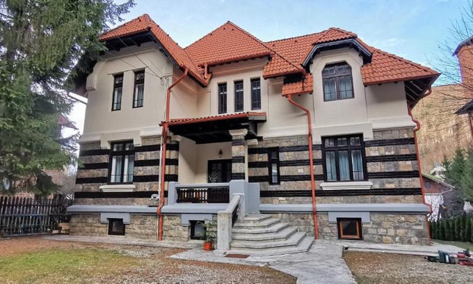 Sinaia House | Vila Micsunica