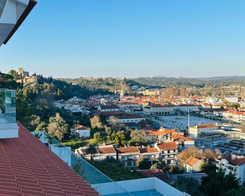 Tomar Apartment | Vila Pombal Tomar Apartments - Pool & City Views
