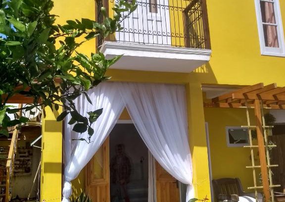 Pinheira Apartment | Vila Sabará