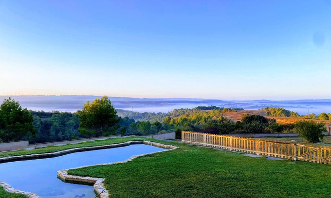 Aguilar de Segarra House | Vila-seca Vall d'Amunt, 13th century holiday home totally restored, with Wi-Fi
