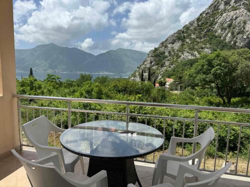 Orahovac Apartment | Vila Stepen