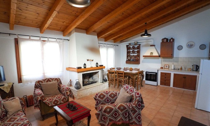 Lasithi Plateau House | Vilaeti Country Retreat - Charming Hideaway