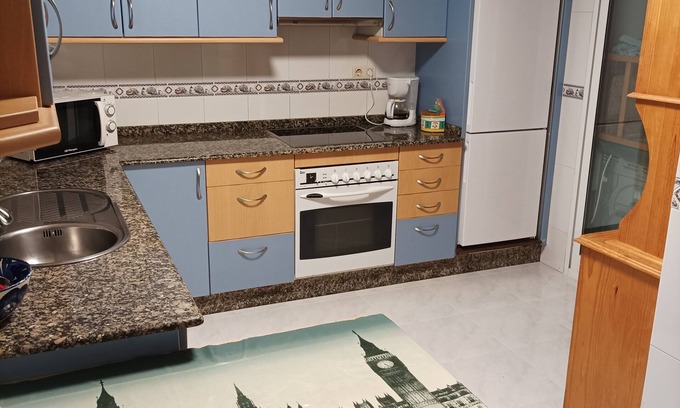 Vilagarcia de Arousa Condo | Vilagarcia De Arousa: Apartment near beach, family friendly seaside and well connected to Santiago de Compostela