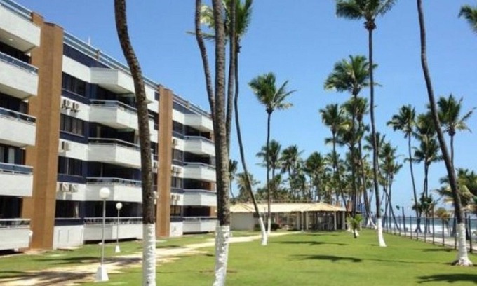 Pouso Alegre Buraquinho Condo | VILAS VILLAGE APT SEA FRONT - CLEANING SERVICE, 24 HOUR RECEPTION, SWIMMING POOL.