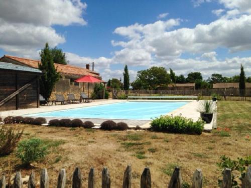 Saint-Cyr-en-Talmondais Villa | Villa élégante à Saint-Cyr-en-Talmondais avec piscine privée