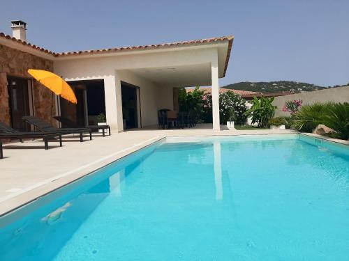 Porto-Vecchio Villa | Villa élégante à Porto-Vecchio avec piscine privée